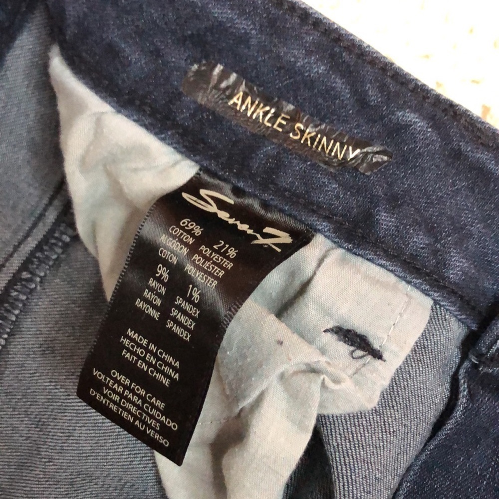 Seven7 Dark Wash Mid Rise Grommet Detail Split Hem Ankle Skinny Jeans Denim 10 - Picture 10 of 11